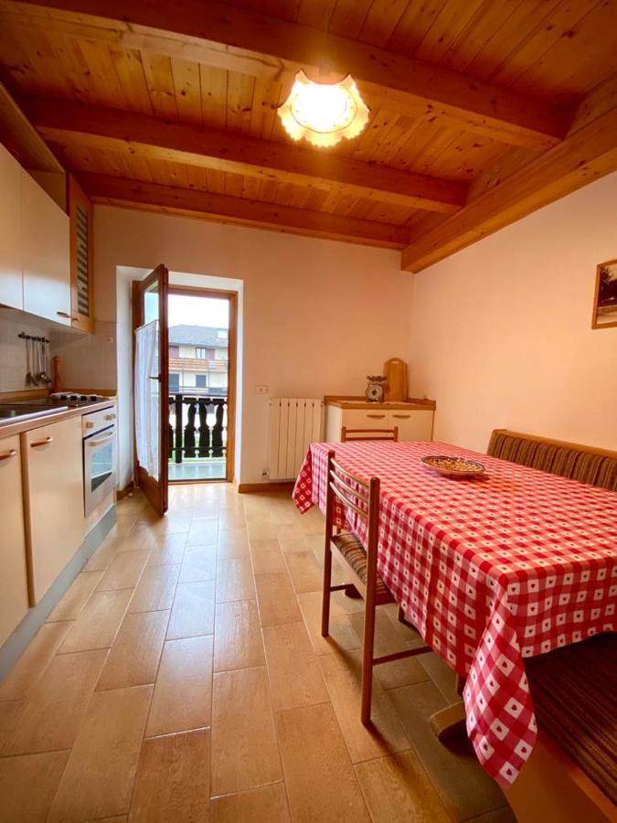 Casa Ortensia Pellizzano Buitenkant foto