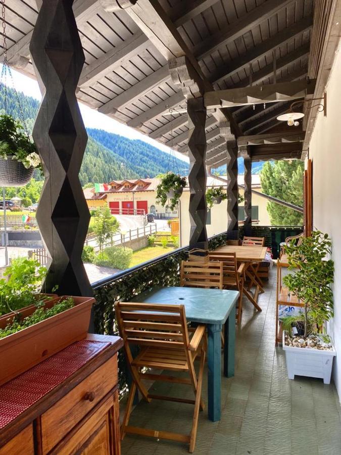 Casa Ortensia Pellizzano Buitenkant foto